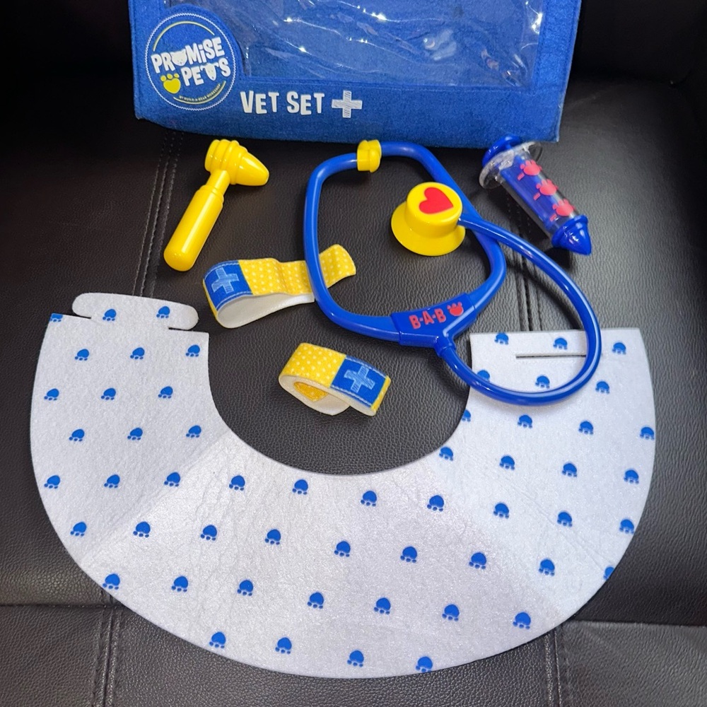 Build a Bear Workshop Promise Pets Vet Checkup Kit Set RARE HTF BABW RETIRED SET - Picture 3 of 6